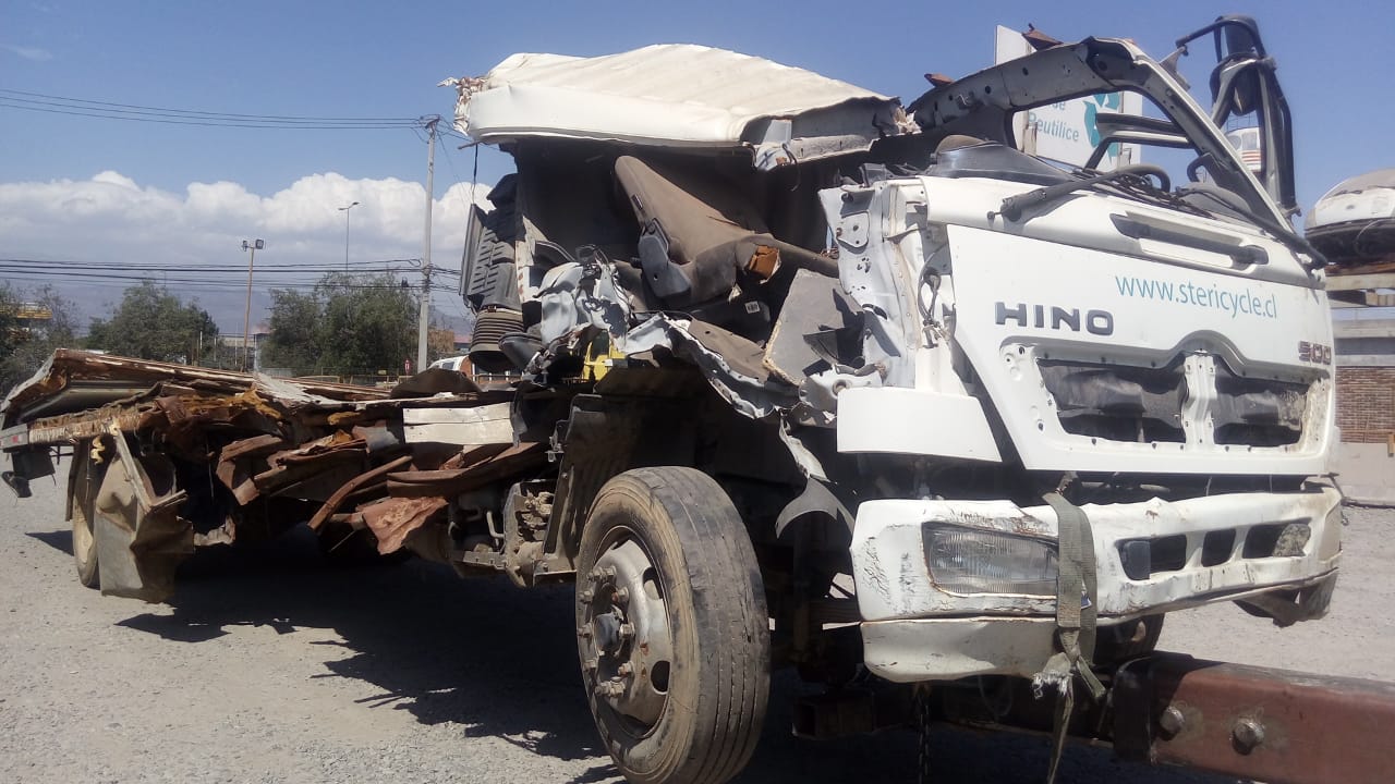  Hino GD 2016    EN DESARME